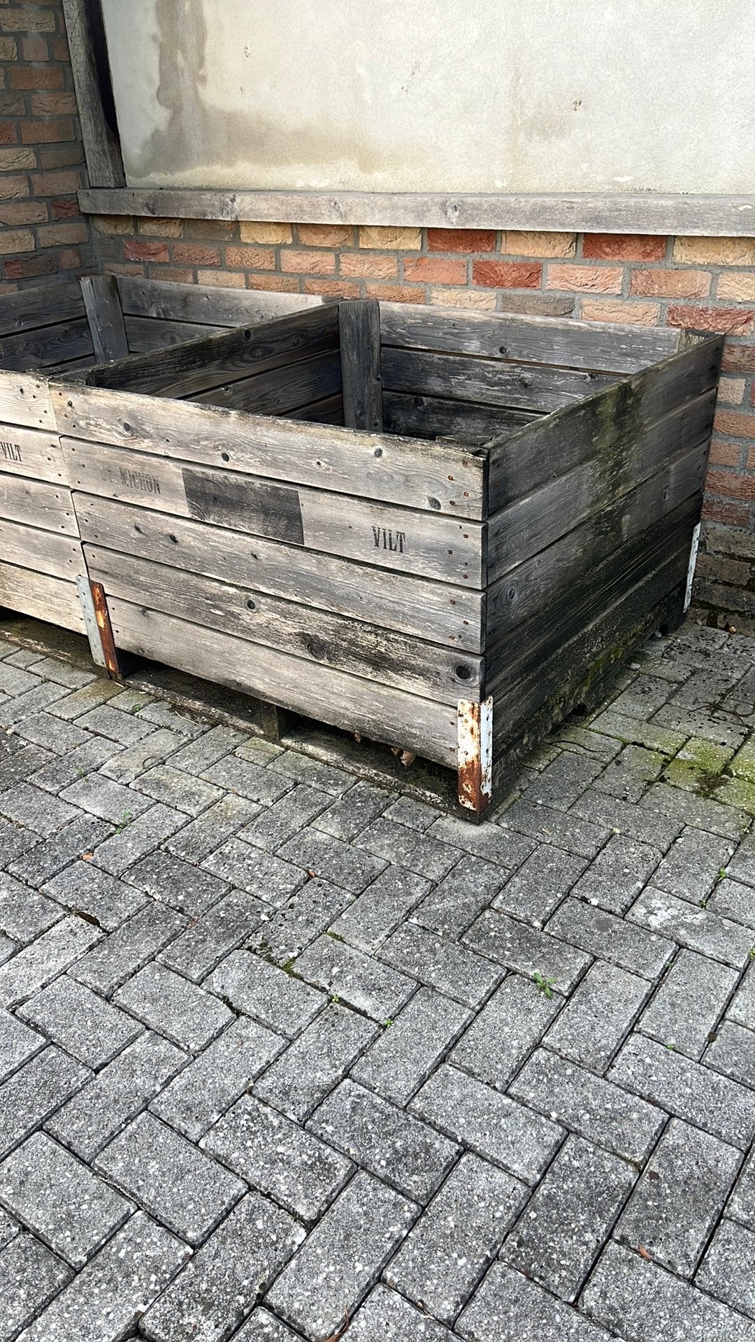 Veilingkist, Tuin en Terras, Ophalen, Minder dan 30 cm, Rond, Zo goed als nieuw