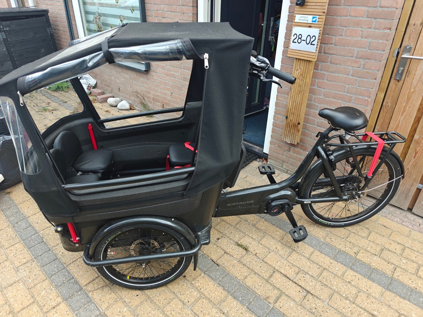 Batavus Fier 3 Elektrische Bakfiets 2024, Fietsen en Brommers, Fietsen | Bakfietsen, 4 kinderen of meer, Huif, Zo goed als nieuw