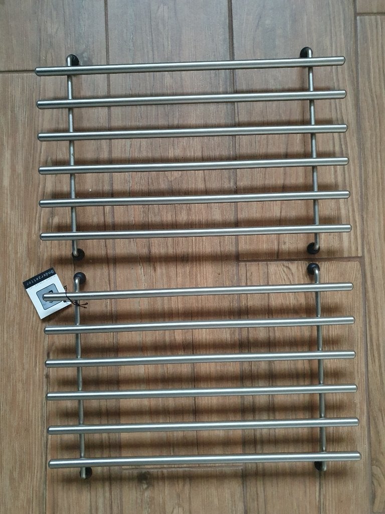 2 BK onderzetters middel, Huis en Inrichting, Ophalen of Verzenden, Antislip, Pannenonderzetter, Zilver