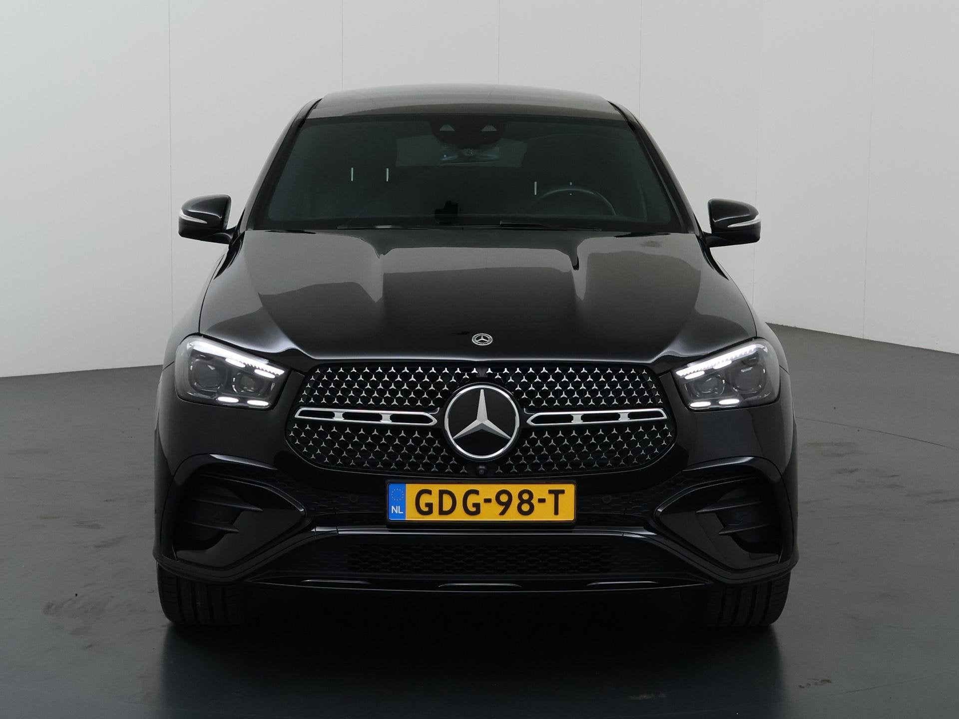 Mercedes-Benz GLE-klasse Coupé 400 e 4MATIC AMG Line Premiu, Auto's, Mercedes-Benz, Gebruikt, 4 cilinders, Zwart, Bedrijf
