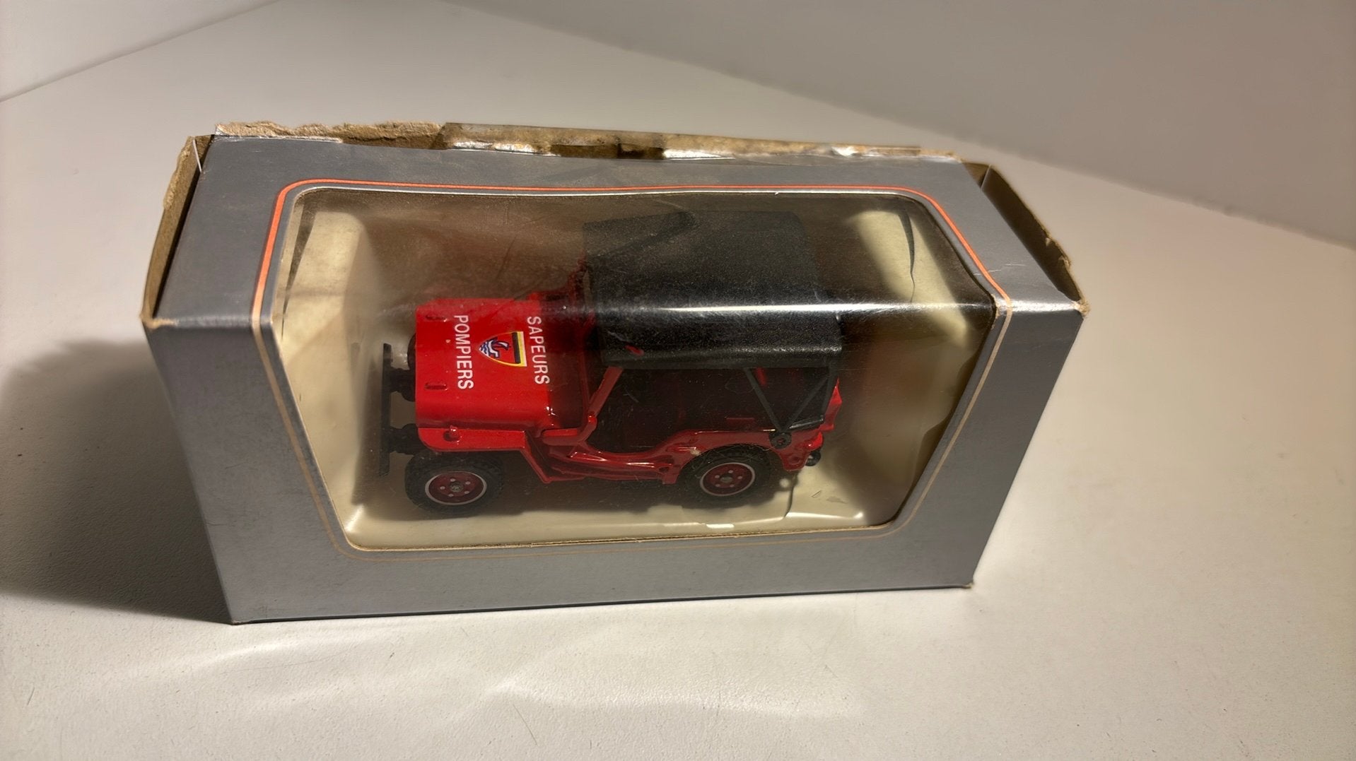 Jeep willy pompiers solido 1.43, Auto, Solido, Ophalen of Verzenden, A