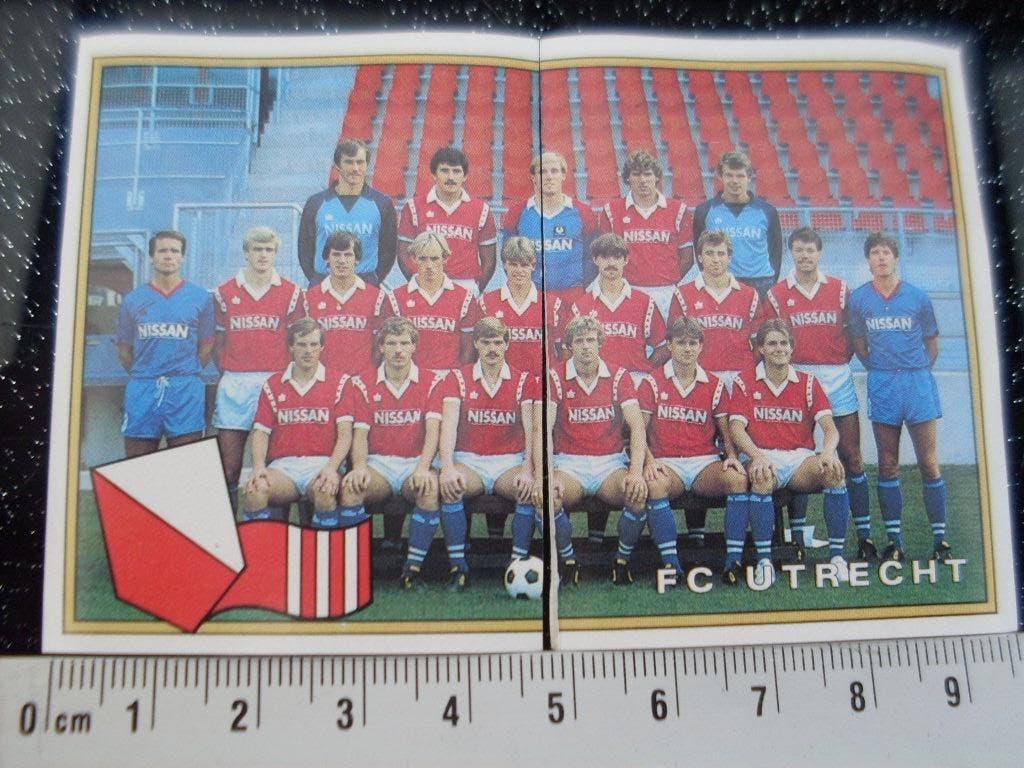 2x panini sticker voetbal 83 fc utrecht elftal nissan295 296, Verzenden, Zo goed als nieuw, F.C. Utrecht, Poster, Plaatje of Sticker
