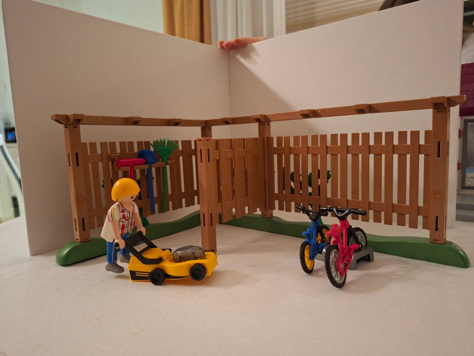 Playmobil 4280: opbergplaats voor fietsen en grasmaaier, Ophalen, Gebruikt, Complete set, City life