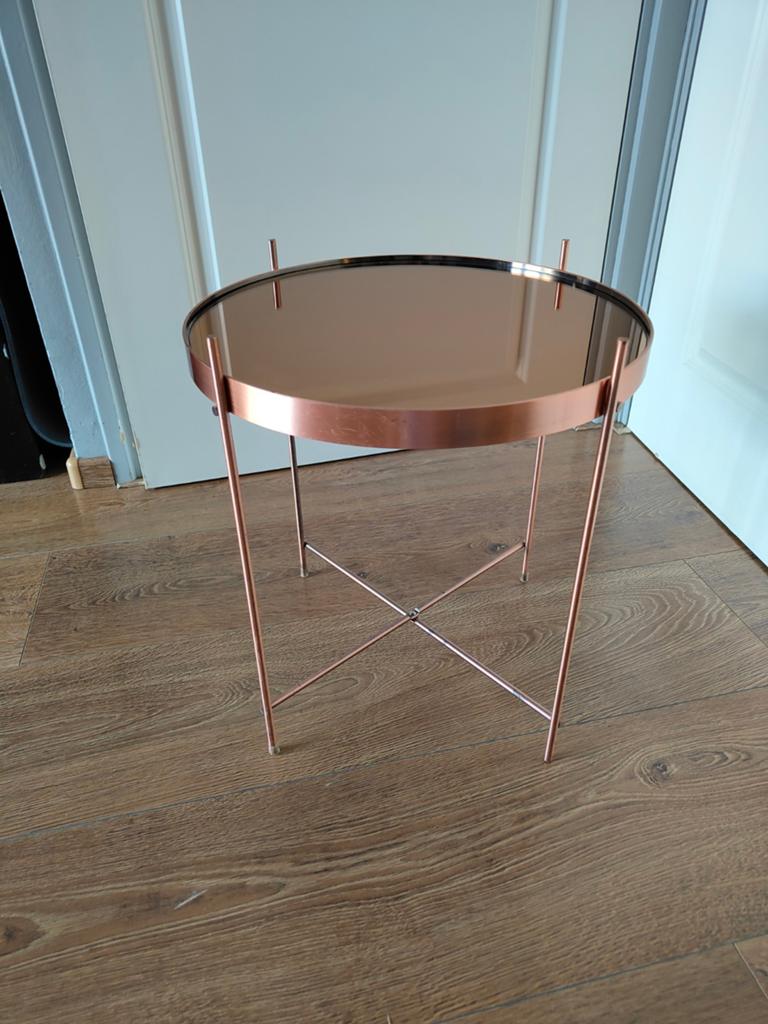 Bijzettafel, merk Zuiver met koperen frame en spiegelblad, 45 tot 60 cm, Minder dan 55 cm, Gebruikt, Modern, Industrieel