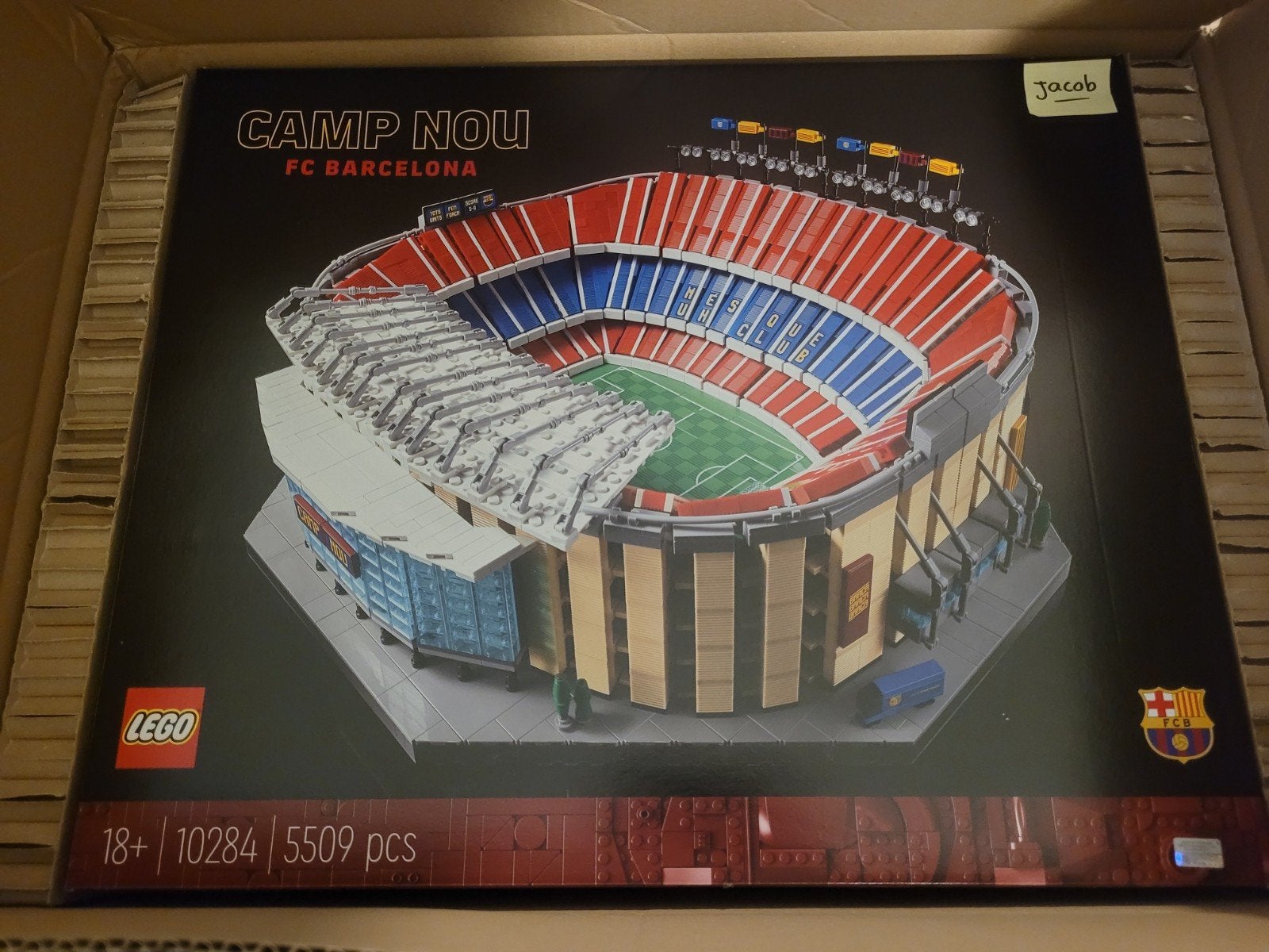 LEGO Camp Nou - FC Barcelona (10284) - Nieuw in doos, Kinderen en Baby's, Ophalen of Verzenden