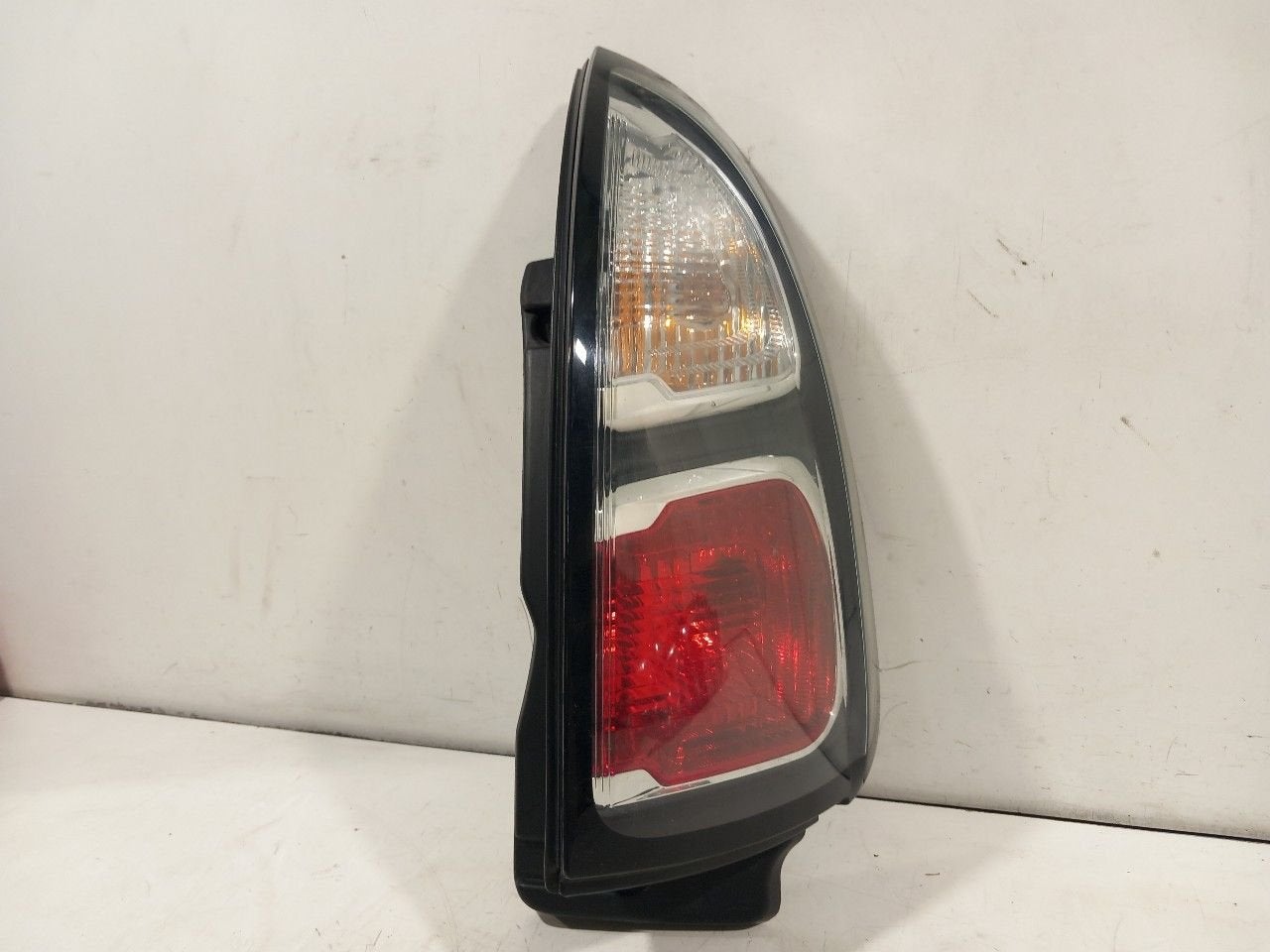 Achterlicht carrosserie rechts Citroën C3, Onderdelen@venauto.nl, Van der Ven Autorecycling B.V., Gebruikt, Ettenseweg 76, 4706 PB Roosendaal, The Netherlands