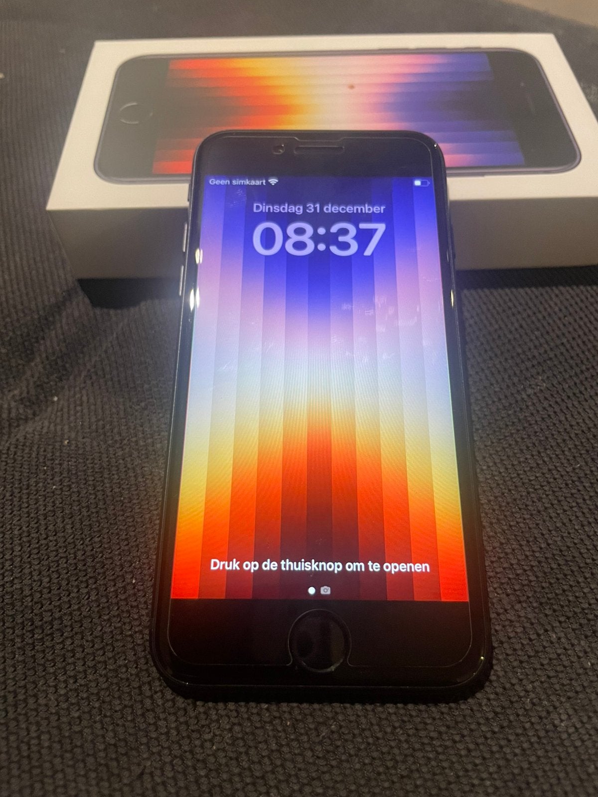 Iphone se 64gb 2022 nieuwstaat, Telecommunicatie, Mobiele telefoons | Apple iPhone, Ophalen, Zwart, Zo goed als nieuw, 64 GB