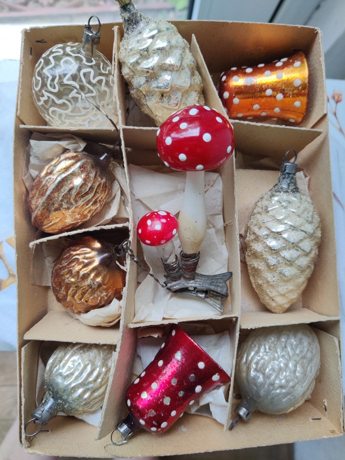 Doosje oude en antieke kerstballen, Diversen, Ophalen of Verzenden