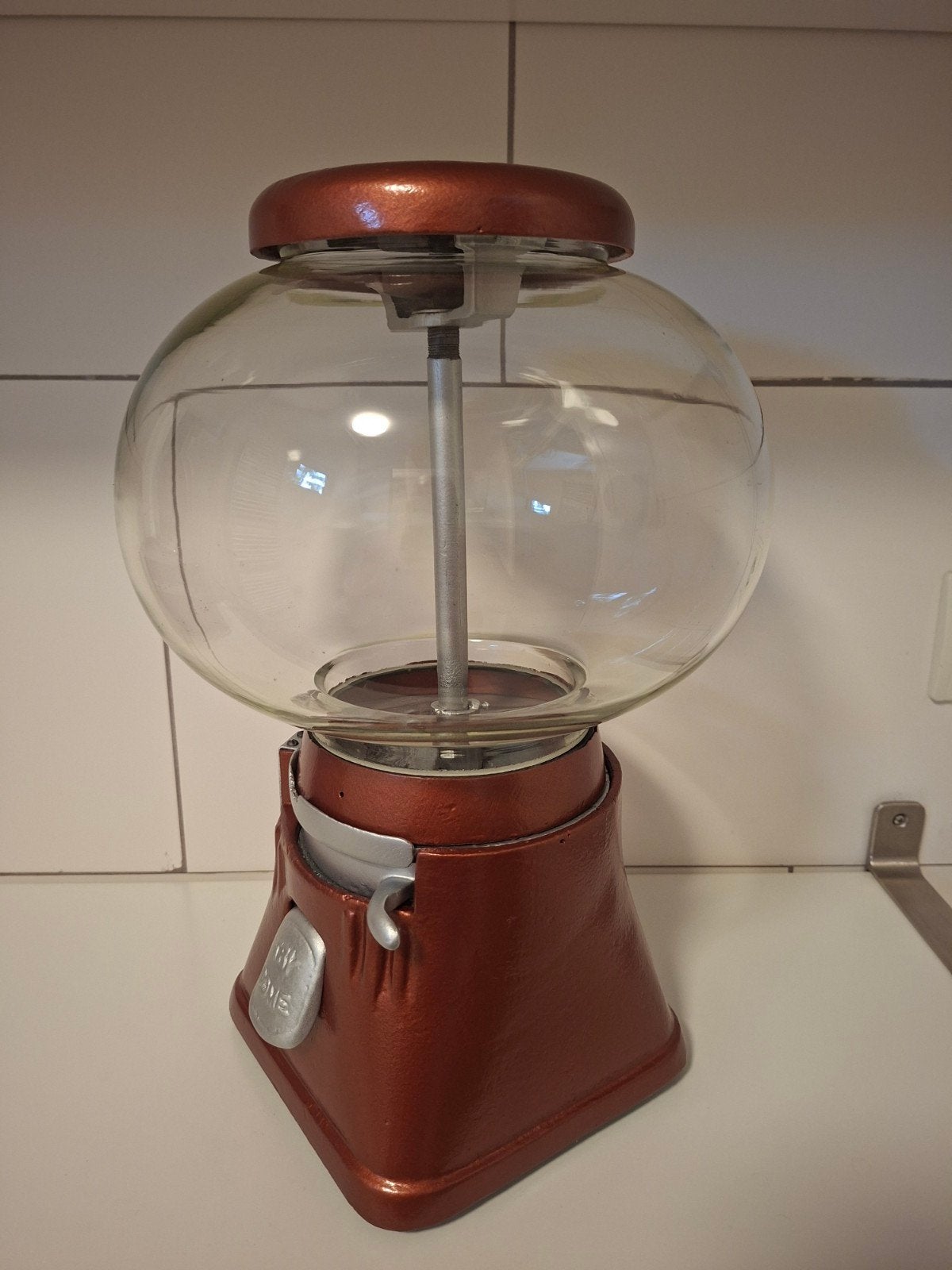 jaren 50 pinda kauwgomballen automaat victoria rotterdam, Ophalen of Verzenden, Zo goed als nieuw