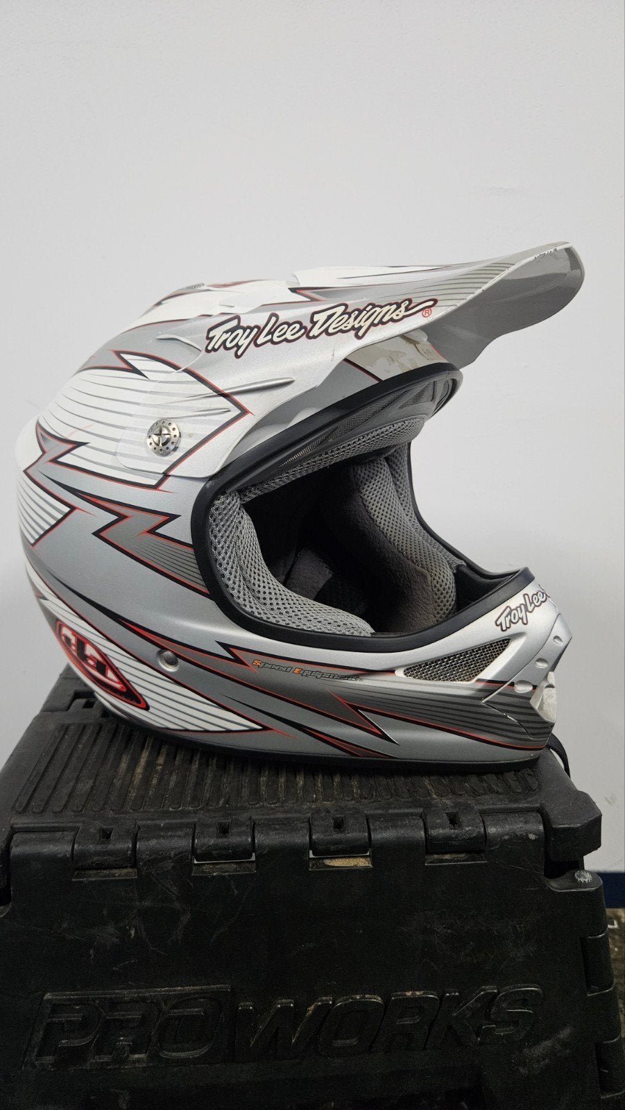 Troy Lee Designs crosshelm Maat S, Motoren, Overige merken, Offroadhelm, Ophalen of Verzenden, Nieuw zonder kaartje