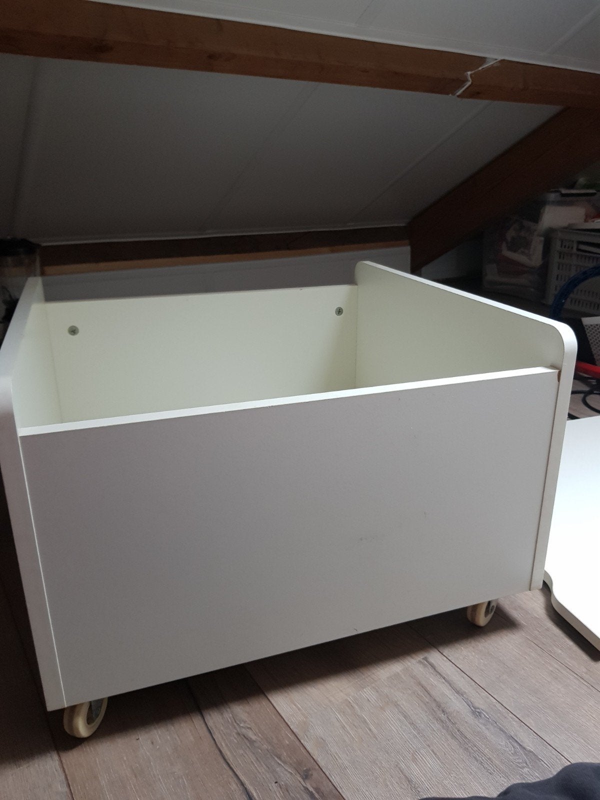 Witte opbergbox op wieltjes - 53x28 cm, Ophalen, Gebruikt, Overige typen