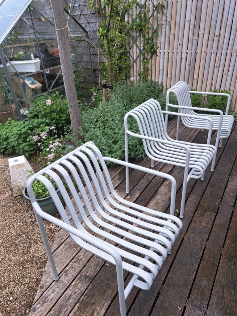 Set van 4 HAY Pallisade Sky Gray stoelen - Zeer goede staat, Ophalen, Zo goed als nieuw, Metaal