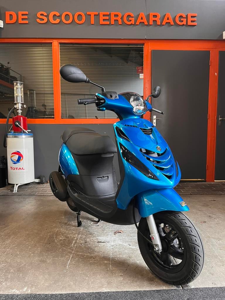 Piaggio Zip Brom 45km 2024, Piaggio, Piaggio, Maximaal 45 km/u, Zip