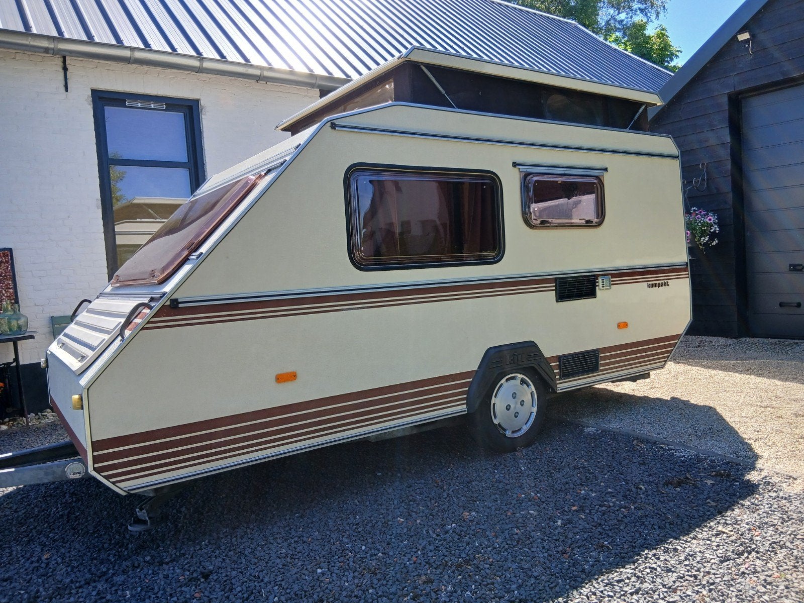 Kip Kompakt Bj 1983 Retro Model Hefdak - Zeer Goede Staat, Caravans en Kamperen, Caravans, Standaardzit, Kip, Tot en met 2, Hefdak