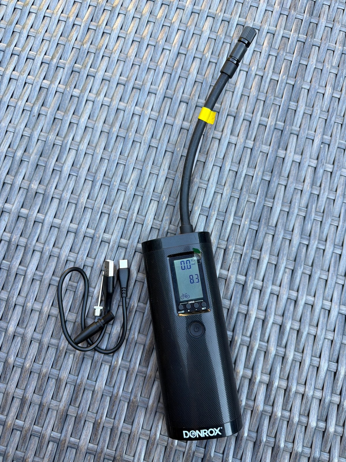 DONROX RIDE F511 Elektrische Fiets Pomp met Drukmeter, Ophalen of Verzenden, Drukmeter, Zo goed als nieuw