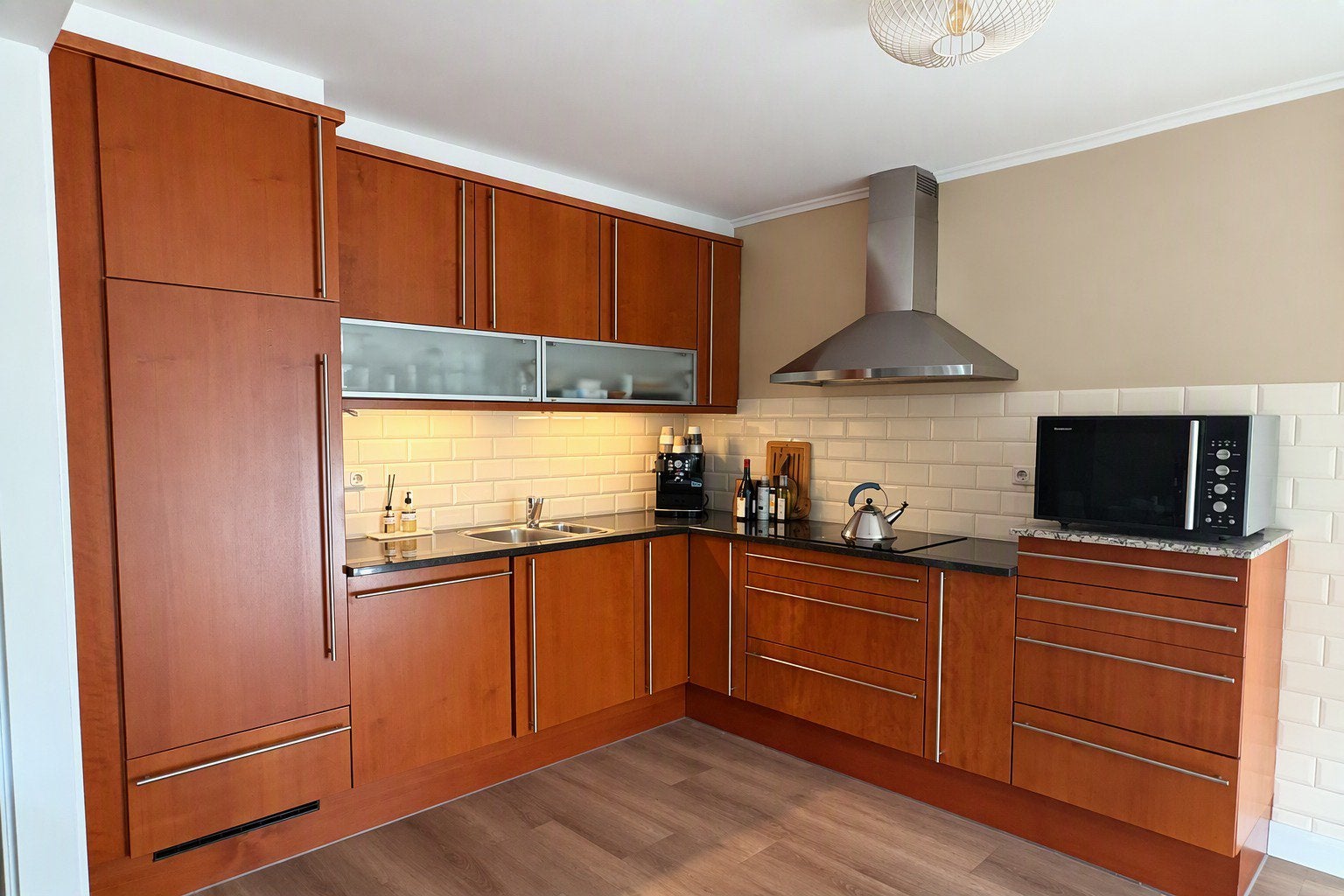 Massief kersenhouten keuken, Huis en Inrichting, Ophalen, Gebruikt, Bruin, Hoekkeuken