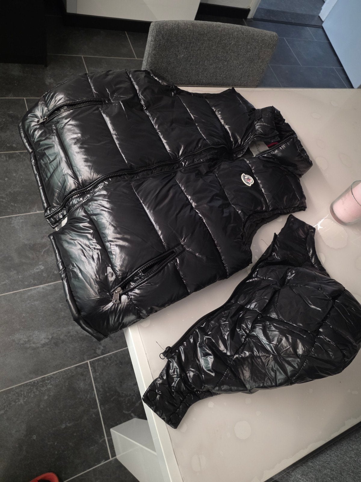 Moncler Bodywarmer ( M ), Ophalen, Nieuw
