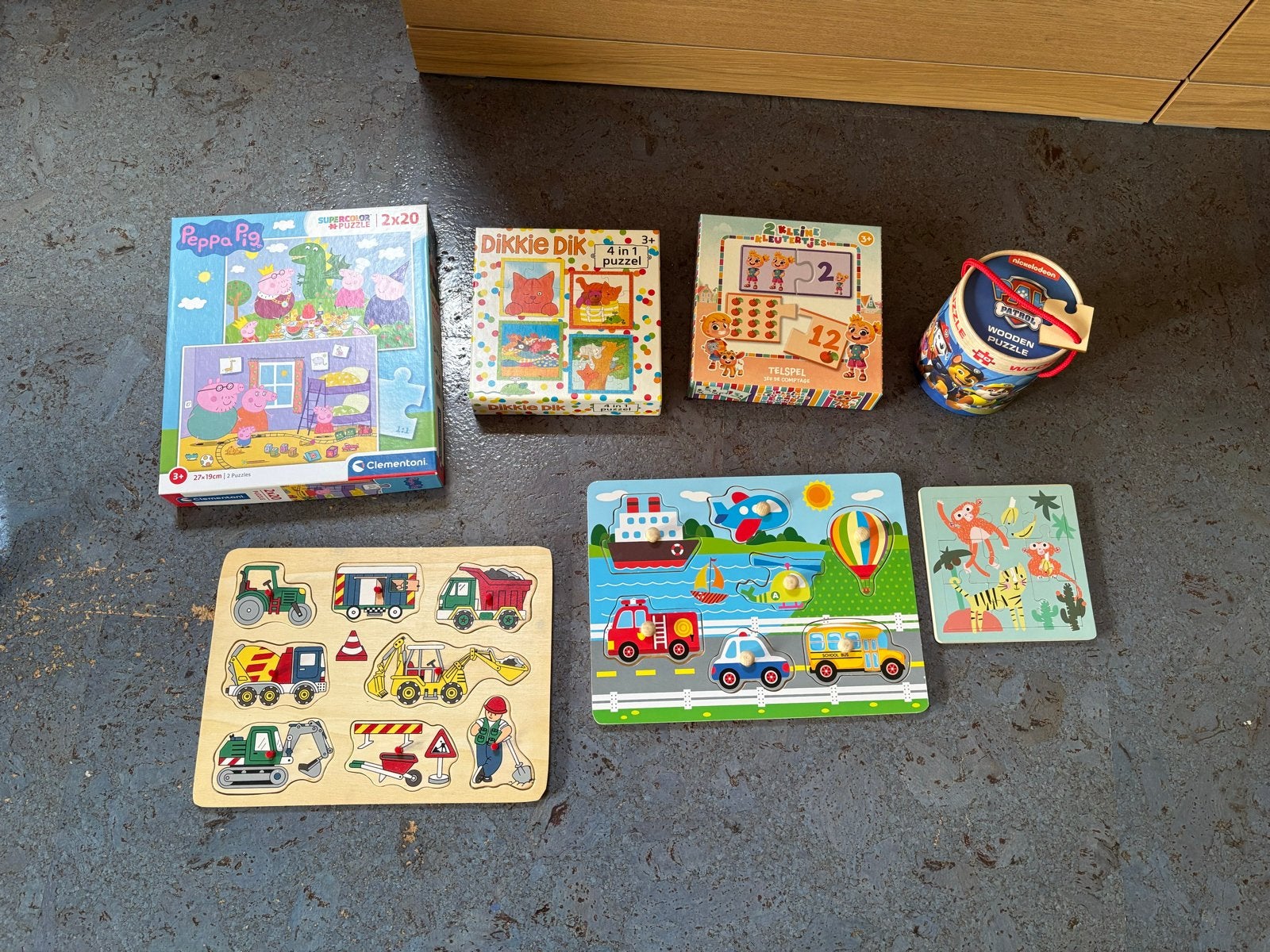 Diverse kinderpuzzels: Peppa Pig, Dikkie Dik, voertuigen, Kinderen en Baby's, Speelgoed | Kinderpuzzels, 2 tot 4 jaar, 10 tot 50 stukjes