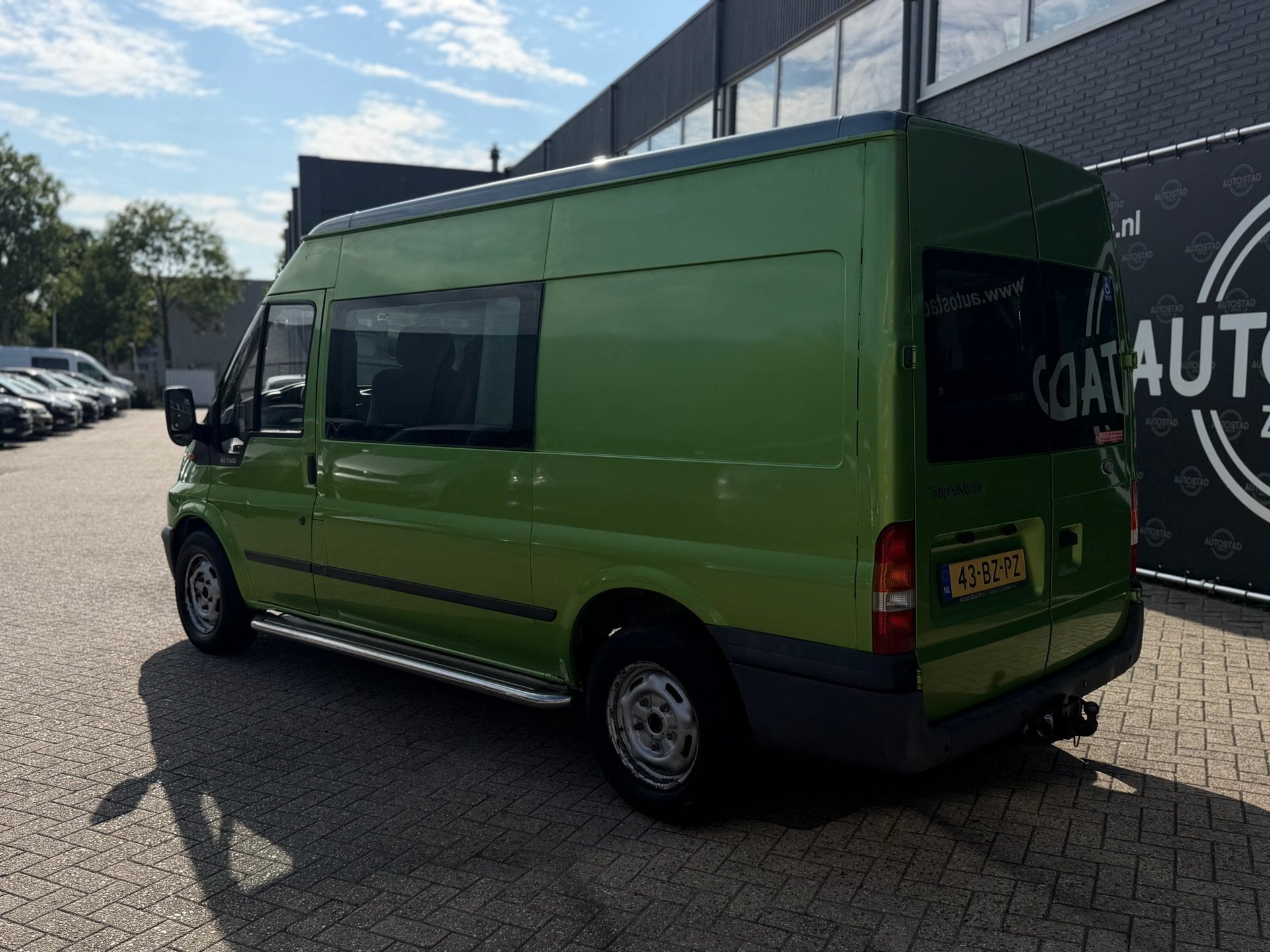 Ford Transit 300M 2.4TDdi Automaat / Invalideauto / Rolstoel, Automaat, Gebruikt, 1829 kg, 4 cilinders