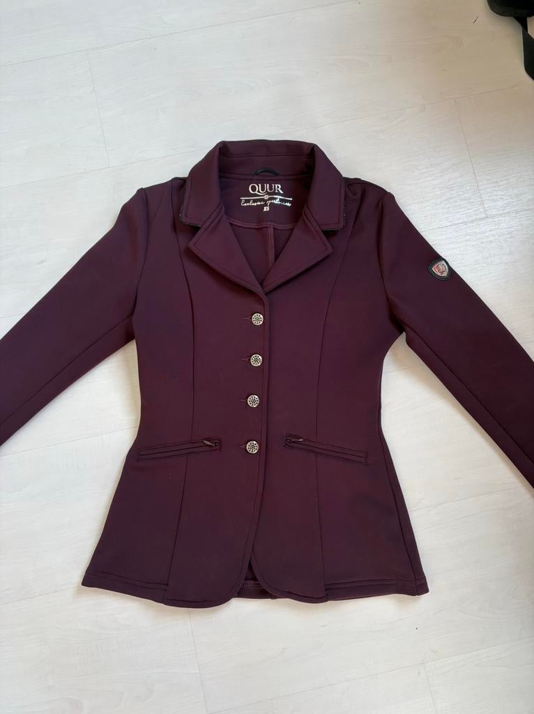 Quur wedstrijdjasje Bordeaux, Dieren en Toebehoren, Paardrijkleding, Ophalen of Verzenden, Zo goed als nieuw, Dressuur, Bovenkleding