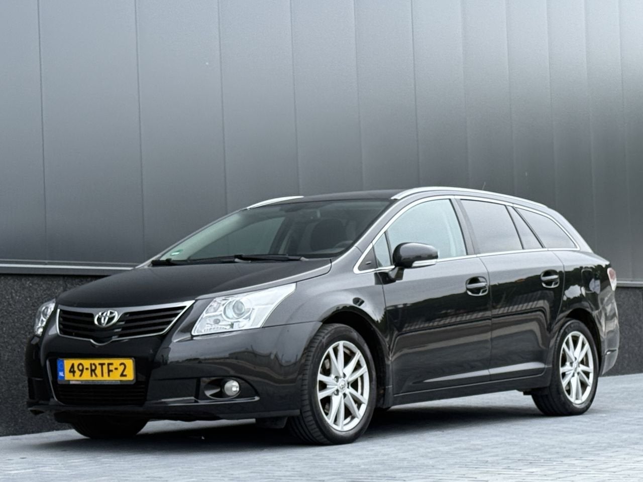 Toyota Avensis 2.0 D-4D Navi Clima Camera (bj 2011), Auto's, Toyota, Voorwielaandrijving, 1998 cc, Avensis, 4 cilinders
