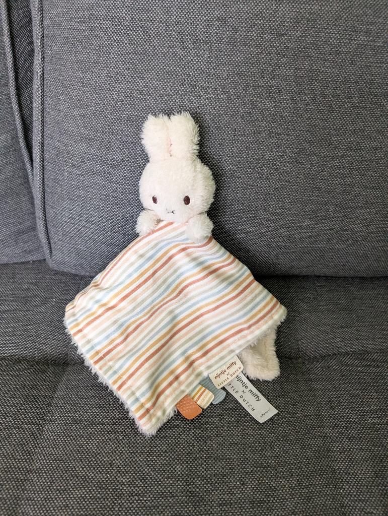 Nijntje knuffeldoekje litte Dutch, Ophalen, Zo goed als nieuw