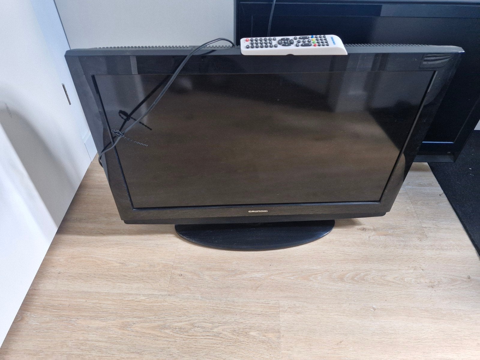 Grundig LCD TV - 80 tot 100 cm beelddiagonaal, Ophalen, Gebruikt, 50 Hz, 80 tot 100 cm