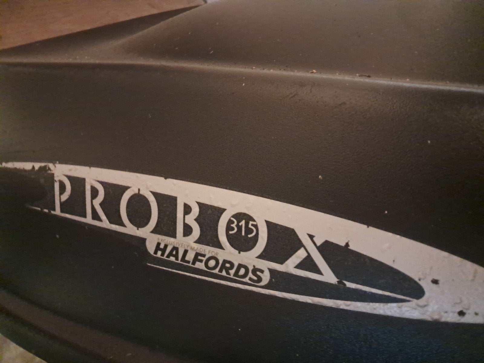 Probox dakkoffer 315 met universele dakdragers, Ophalen