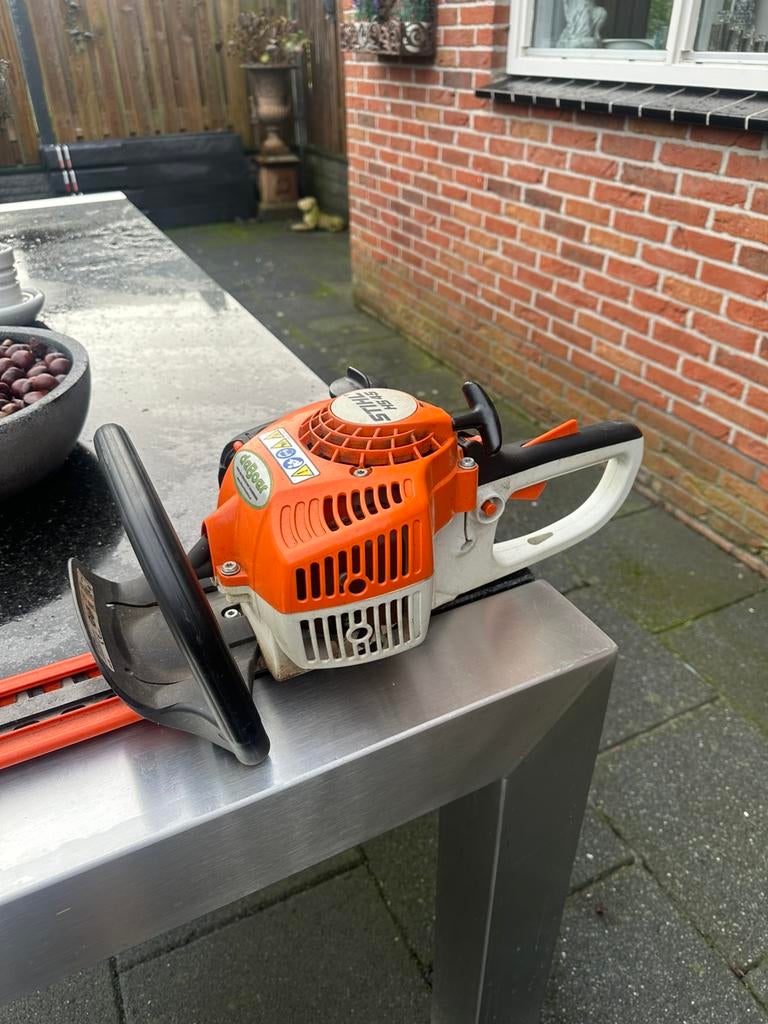 Stihl HS45 benzine heggenschaar, Ophalen of Verzenden, Zo goed als nieuw, Benzine