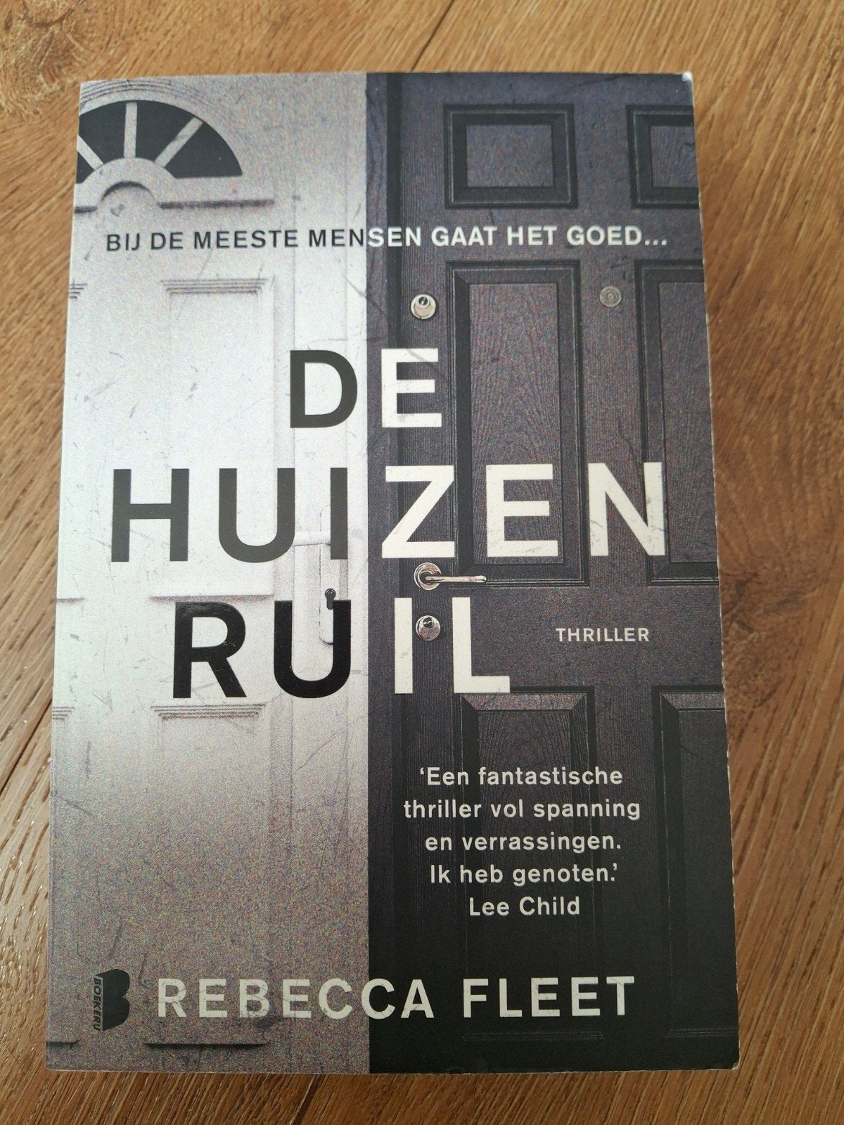 De Huizenruil - Rebecca Fleet (Thriller), Ophalen of Verzenden, Gelezen, Rebecca Fleet, Nederland
