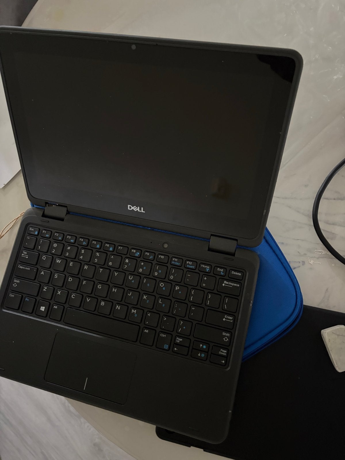 Dell Latitude 3190 2-in-1 Laptop - Gebruikt, Gebruikt, 2 tot 3 Ghz, 11 inch, Met touchscreen