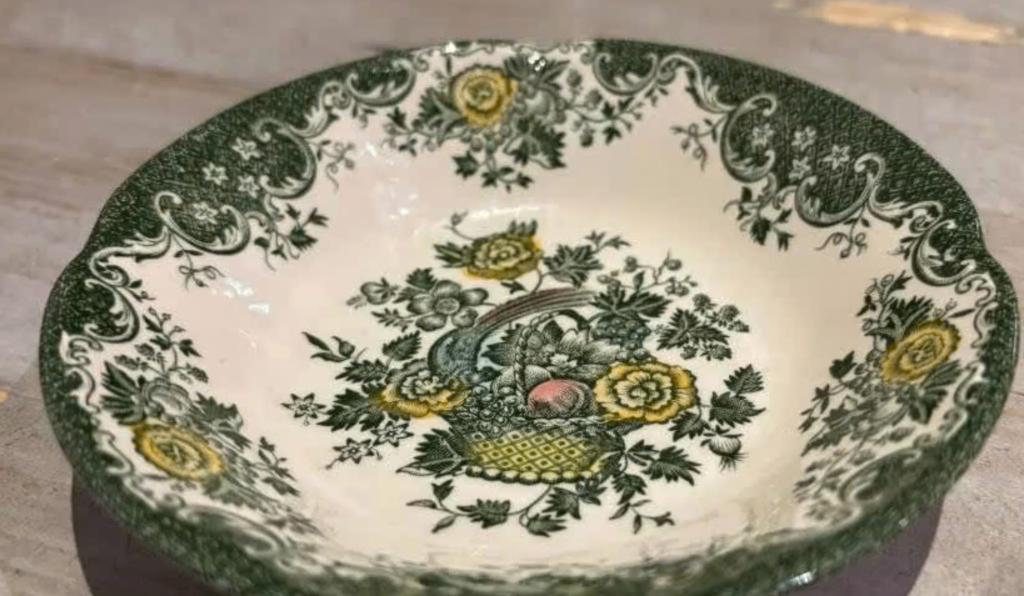 Schaaltje Johnson Bros. - Bird of Paradise (13 cm), Antiek en Kunst, Antiek | Servies los, Ophalen of Verzenden