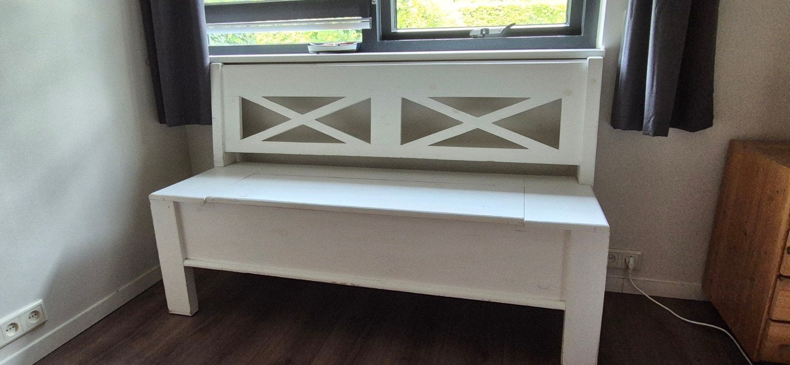 Leuk klepbankje hout, Huis en Inrichting, Ophalen, Tweepersoons, Zo goed als nieuw, Rechte bank