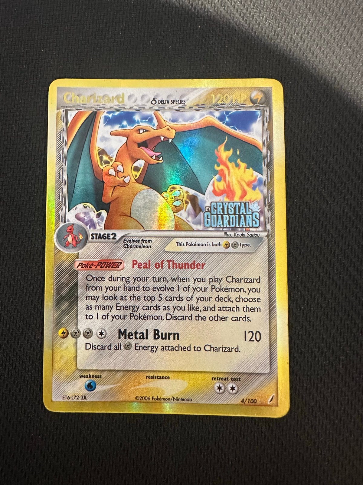 Charizard Delta Species Holo Pokémon | STAMPED, Hobby en Vrije tijd, Ophalen of Verzenden, Gebruikt, Losse kaart, Foil