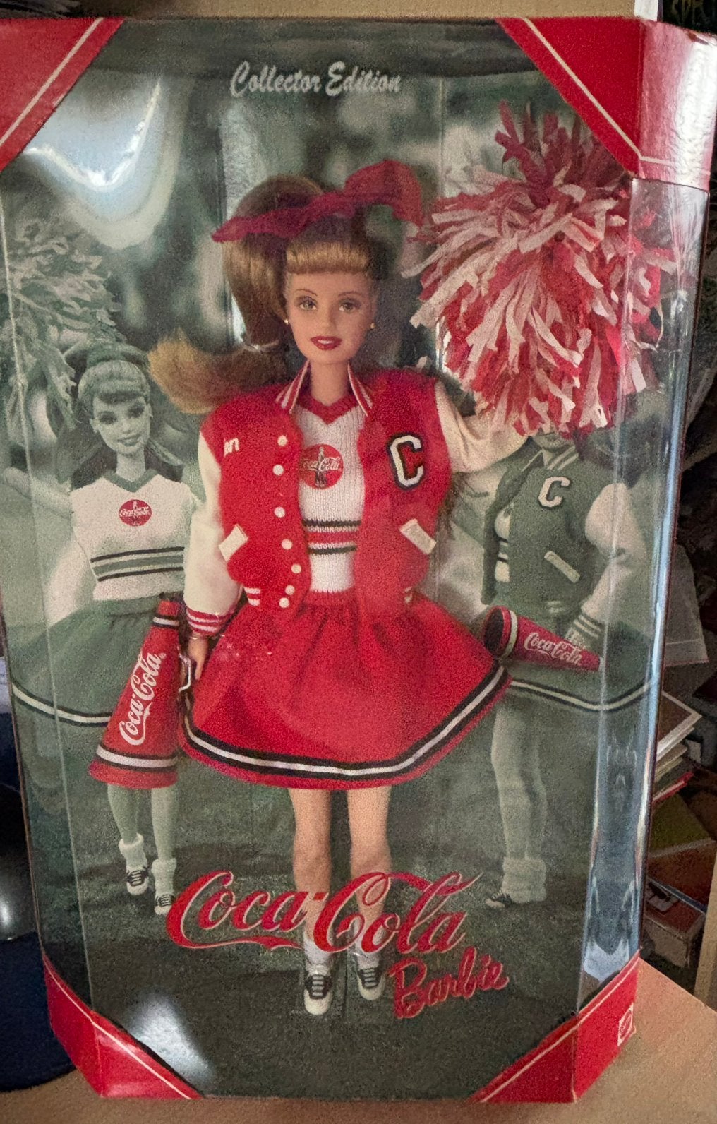Coca cola cheerleader barbie NRFB, Ophalen of Verzenden, Zo goed als nieuw