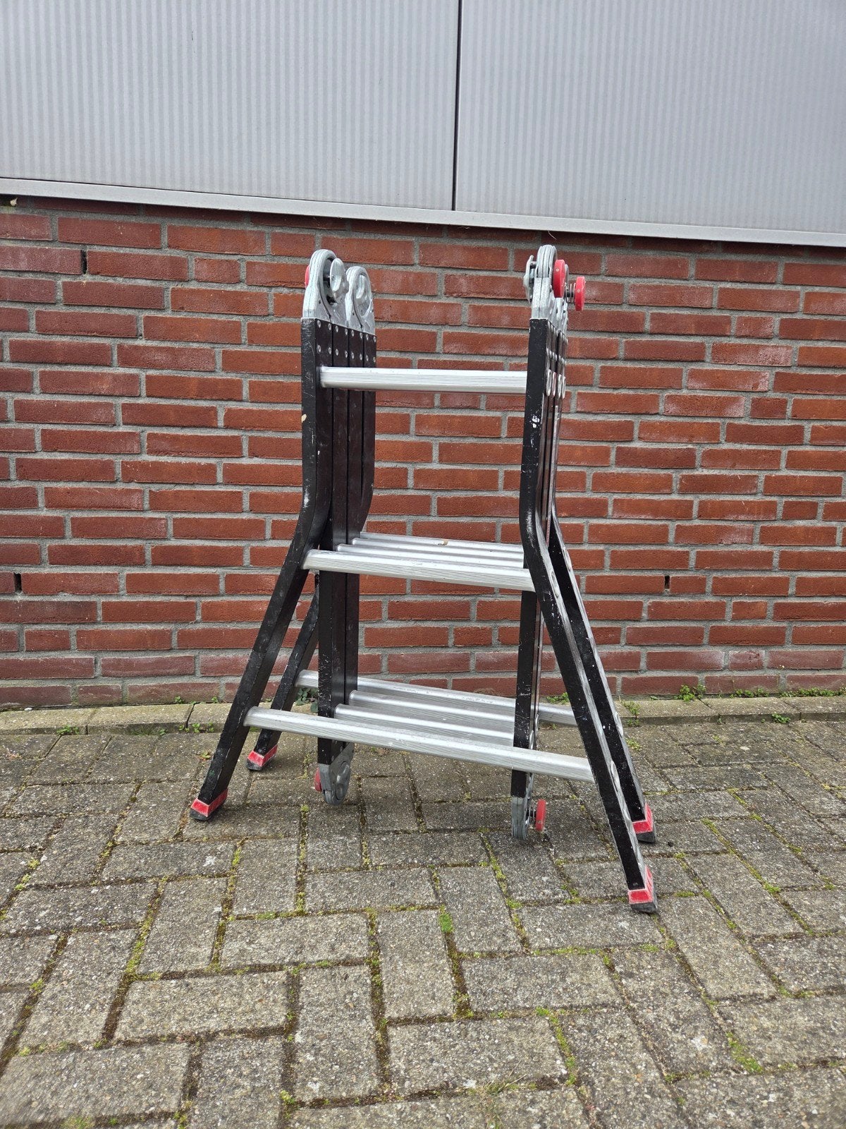 Altrex varitrex prof vouwladder aluminium 4x3 treden, Ophalen, Zo goed als nieuw, Ladder, Opvouwbaar of Inschuifbaar