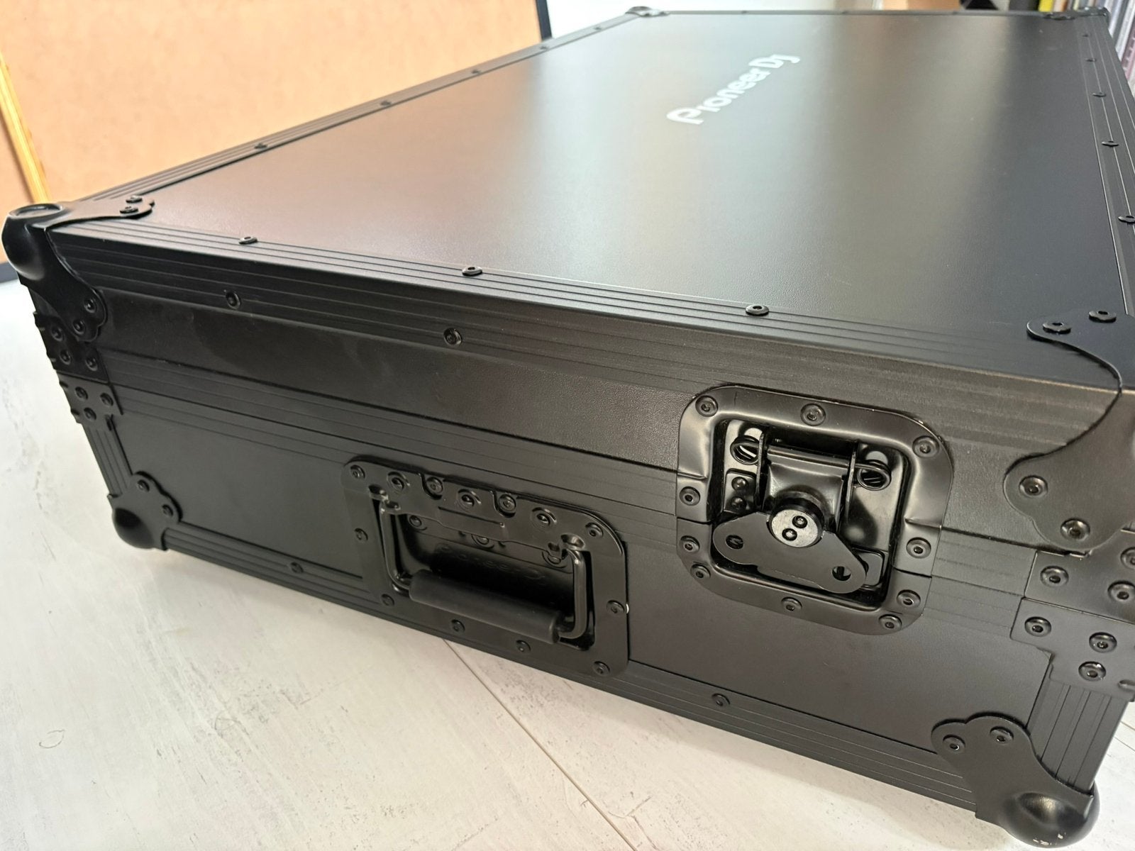 Pioneer FLT-XDJXZ flightcase voor de XDJ XZ NIEUWSTAAT, Ophalen, Zo goed als nieuw, Pioneer
