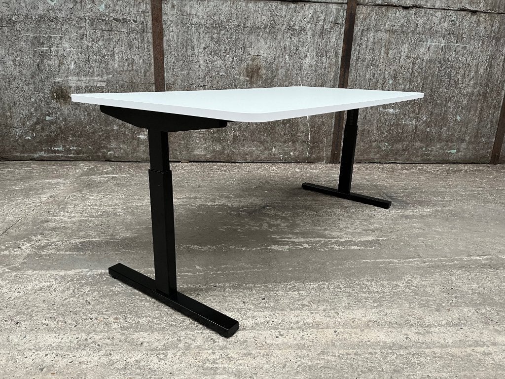 Verstelbare bureaus model Pinta 180x90cm - Wit / Zwart, Huis en Inrichting, Ophalen of Verzenden, In hoogte verstelbaar, Gebruikt