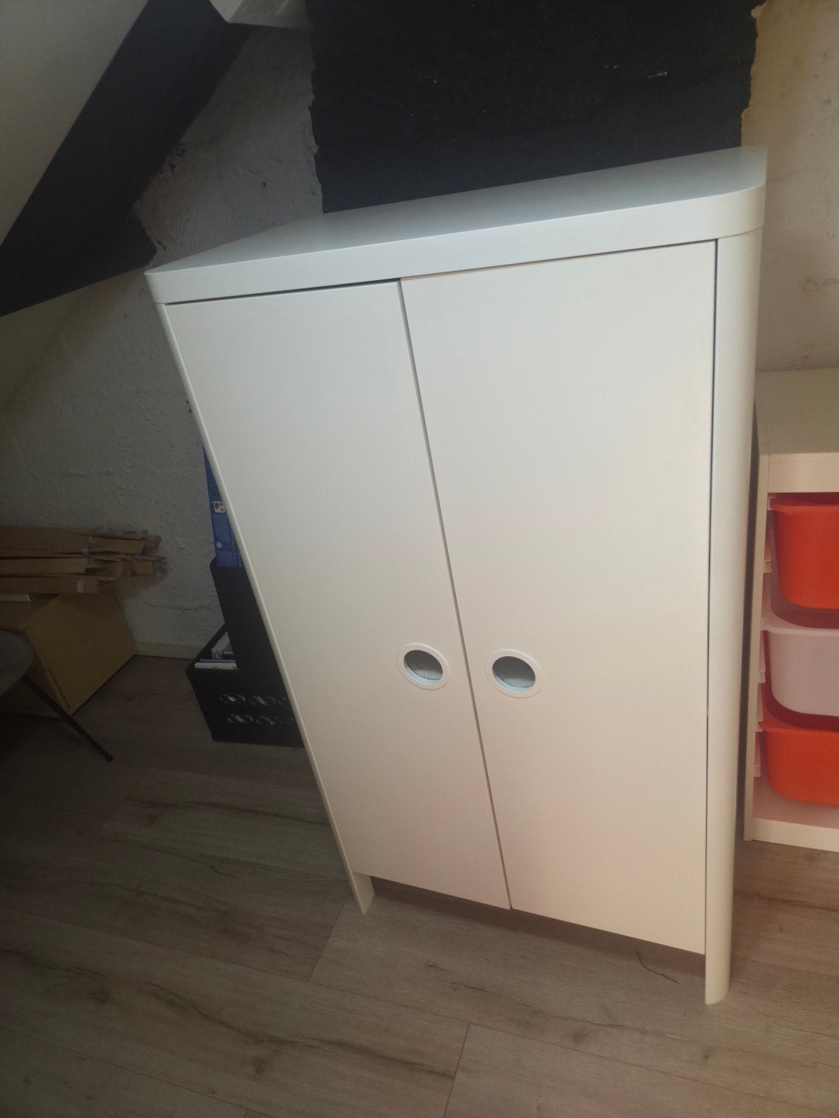 IKEA BUSUNGE kledingkast - wit (80x139 cm), Ophalen, Met deur(en), Gebruikt, 100 tot 150 cm