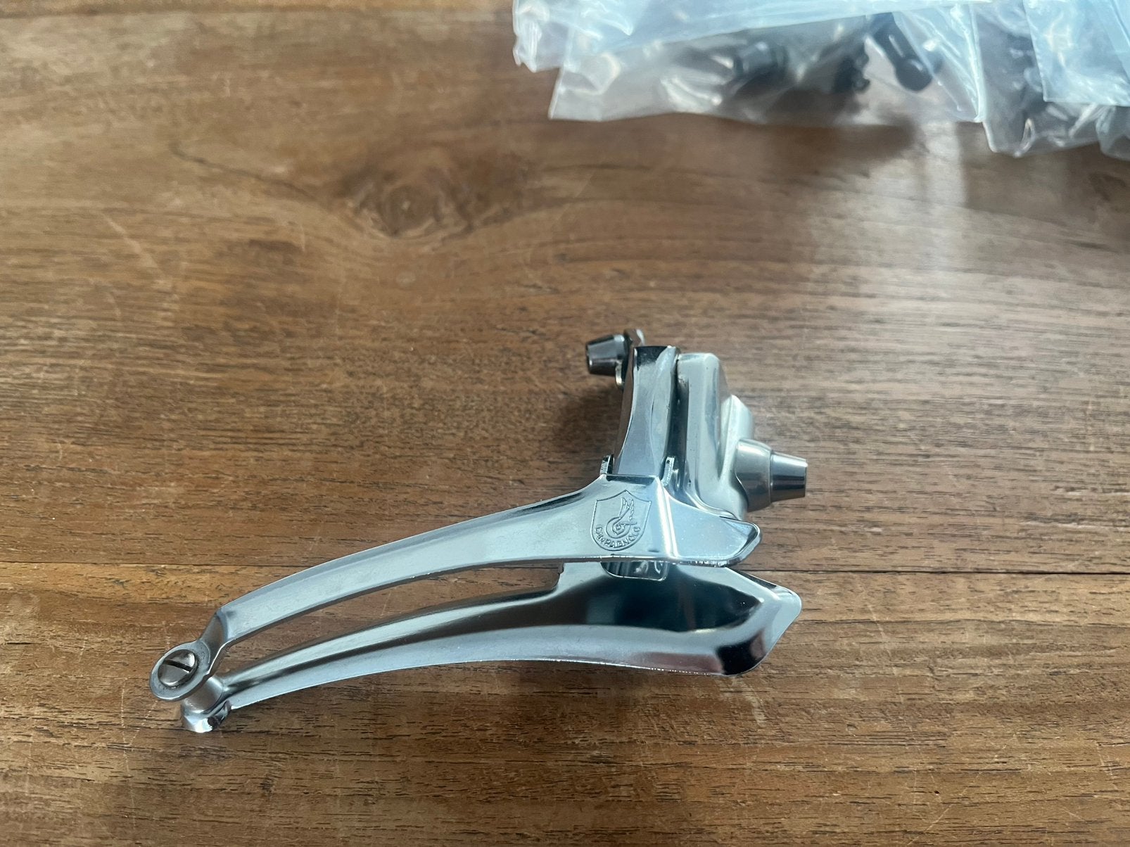 Campagnolo Thriompe t voor derailleur aanlas nieuw, Nieuw, Ophalen of Verzenden, Derailleur of Ketting, Aluminium