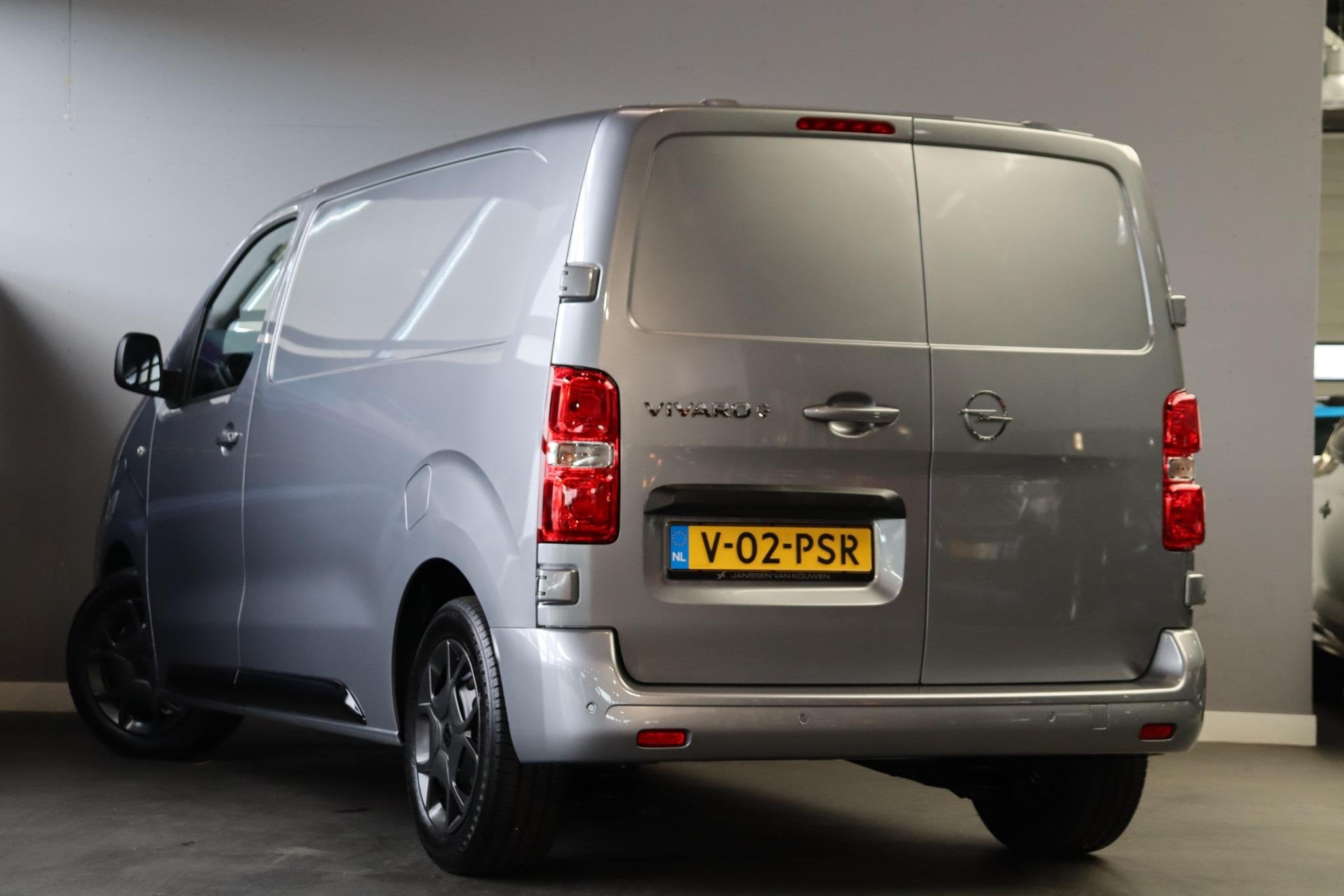 Opel Vivaro Electric L3 75 kWh Voorraad Voordeel / 2+6 Jaar, Auto's, 12 maanden, Origineel Nederlands, 2 stoelen, 1000 kg