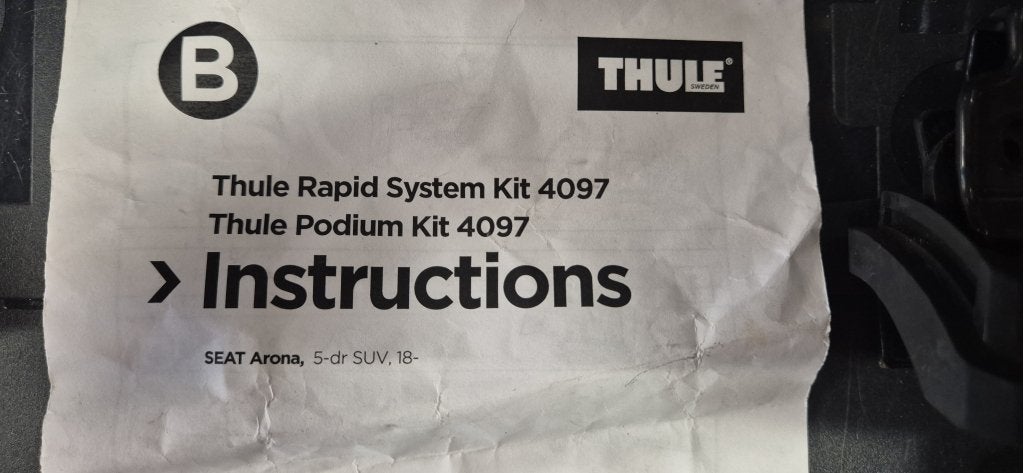 Dakdragers Thule Seat Arona met dakrailing, Gebruikt, Thule Sweden AB, Ophalen of Verzenden, Borggatan 5, 335 73 Hillerstorp, Zweden