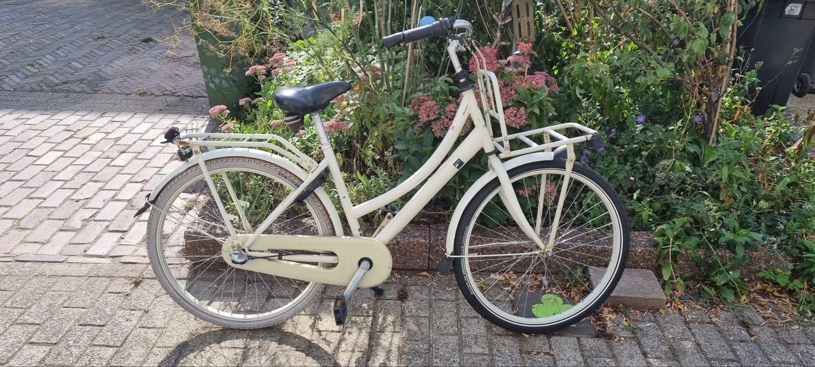 Crèmekleurige kinderfiets met voordrager 26 inch, Terugtraprem, Gebruikt, 47 tot 50 cm, Batavus