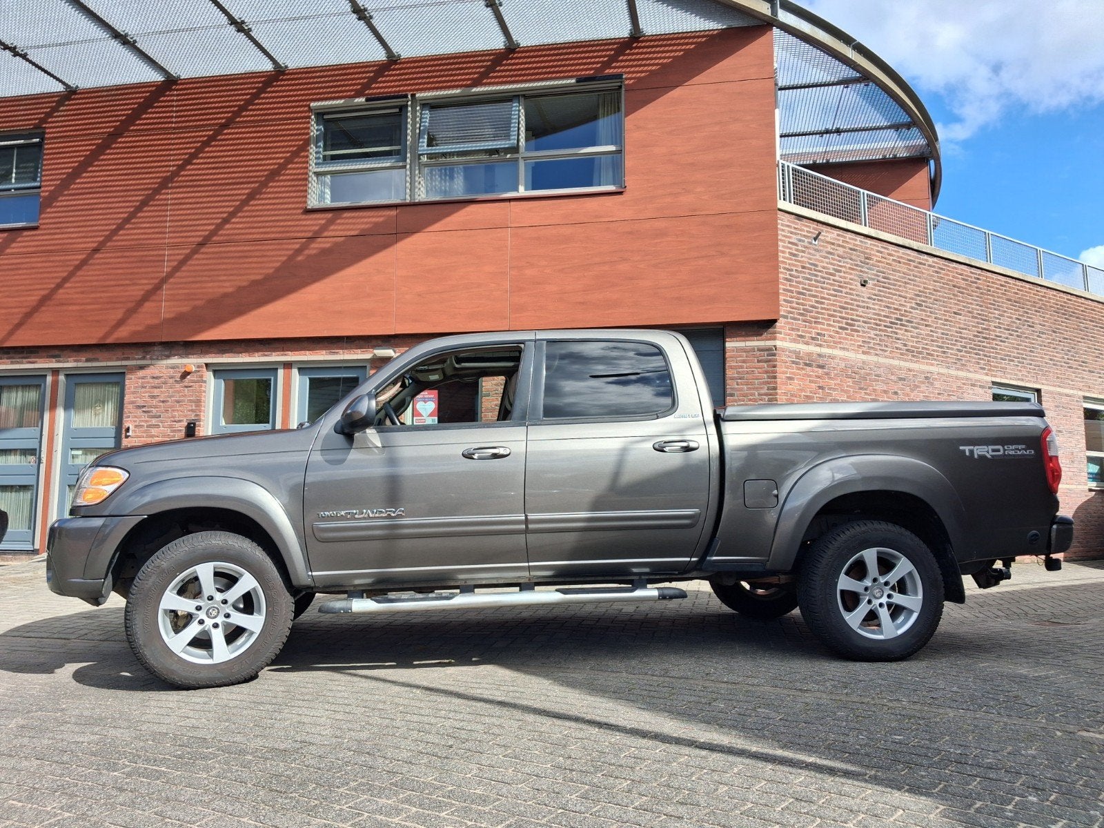 Toyota Tundra, 2990 kg, 8 cilinders, Leder, Vierwielaandrijving