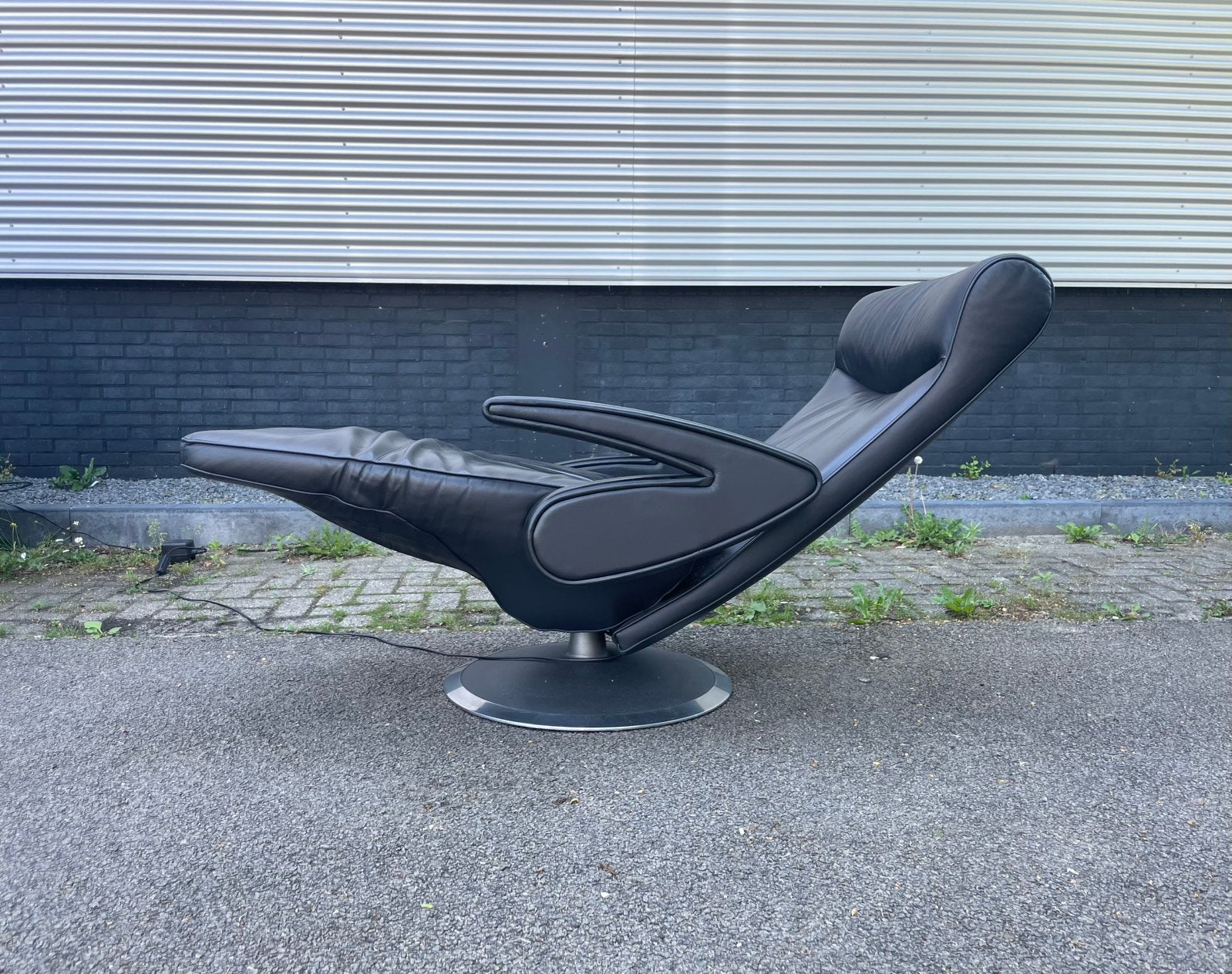 Leolux phase 2 elektrische relax fauteuil zwart leer, Ophalen, Minder dan 75 cm, 50 tot 75 cm, A