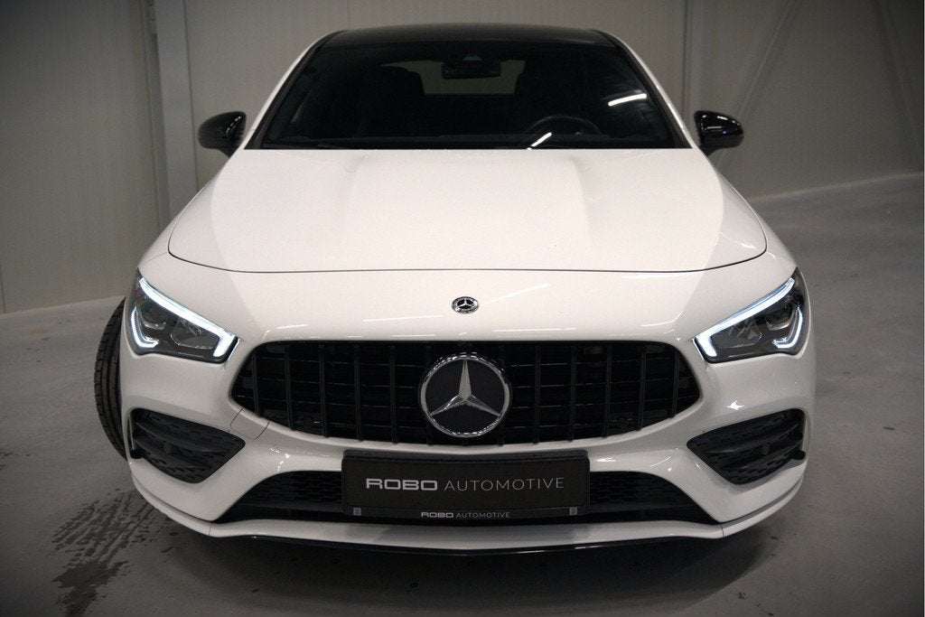Mercedes-Benz CLA-Klasse 180 Advantage AMG | Stoelverwarming, Auto's, Mercedes-Benz, CLA, 136 pk, Gebruikt, Wit