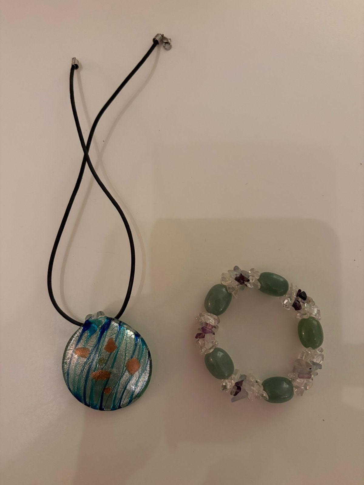 Turquoise kleirige ketting met  bijpassende stenen armband, Ophalen of Verzenden, Nieuw, Blauw, Steen of Mineraal