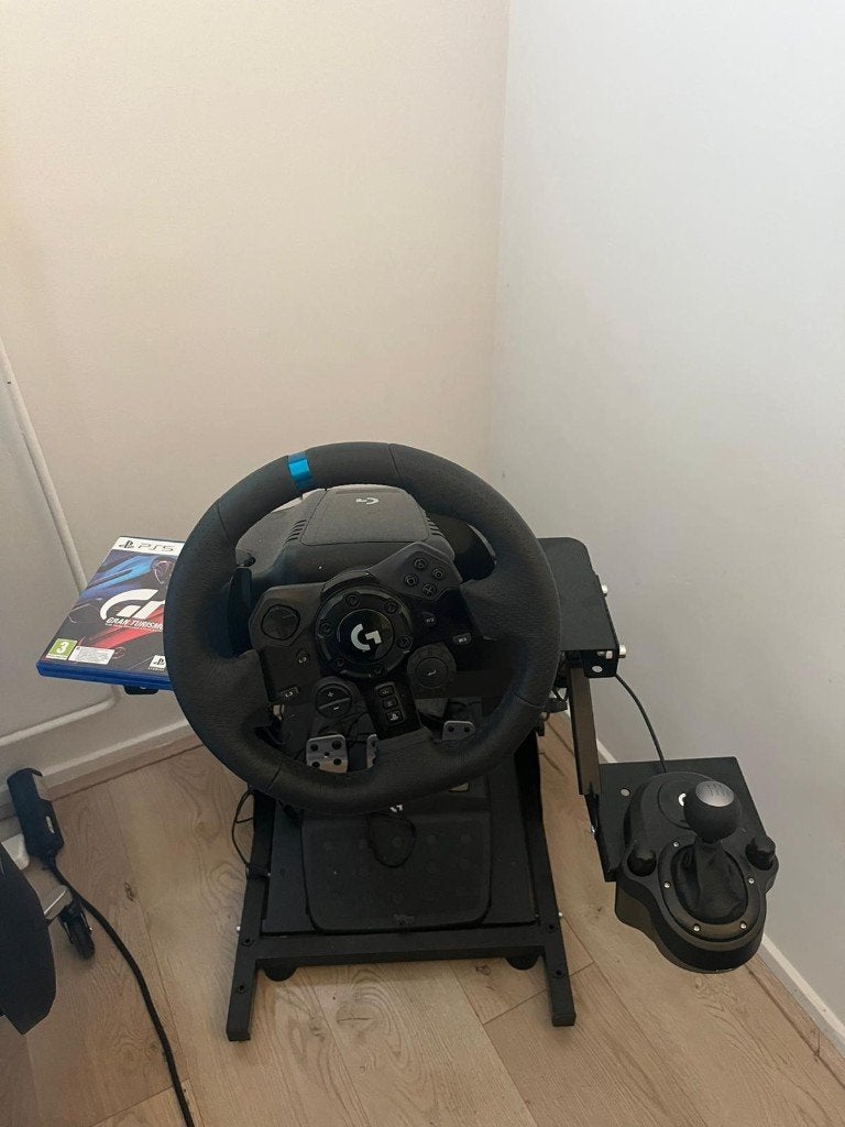 LOGITECH G923 SE RACING BUNDLE PC, PS5 Racestuur met shifter, Ophalen, Zo goed als nieuw, Stuur of Pedalen, PlayStation 5
