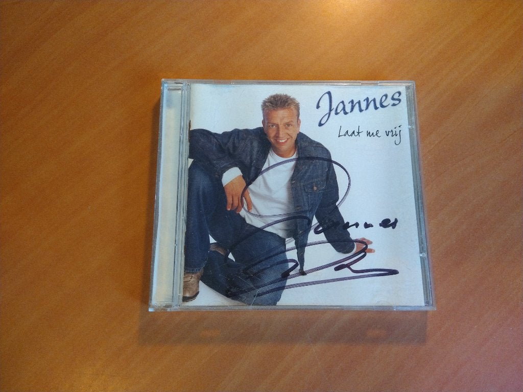 CD Jannes. Laat me vrij (gesigneerd), Ophalen of Verzenden, Zo goed als nieuw