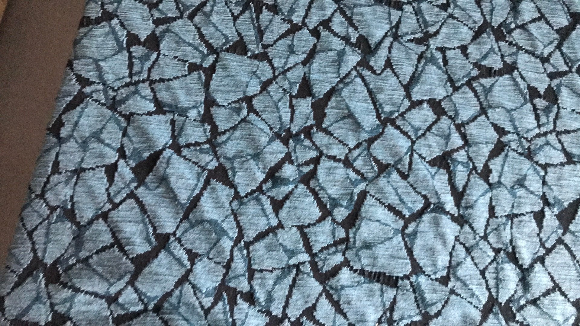 Retro Stof met rek zwart donker en blauw tinten( ei), Overige materialen, Blauw, 120 cm of meer, Nieuw